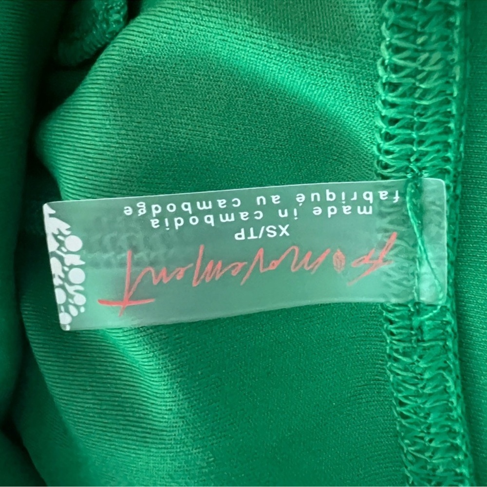 Free People Green Athletic Shorts for Active Performance - Picture 7 of 9